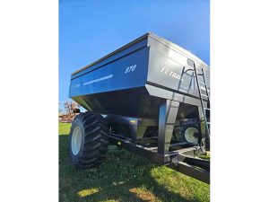 EZ Trail 870 Auger Wagon